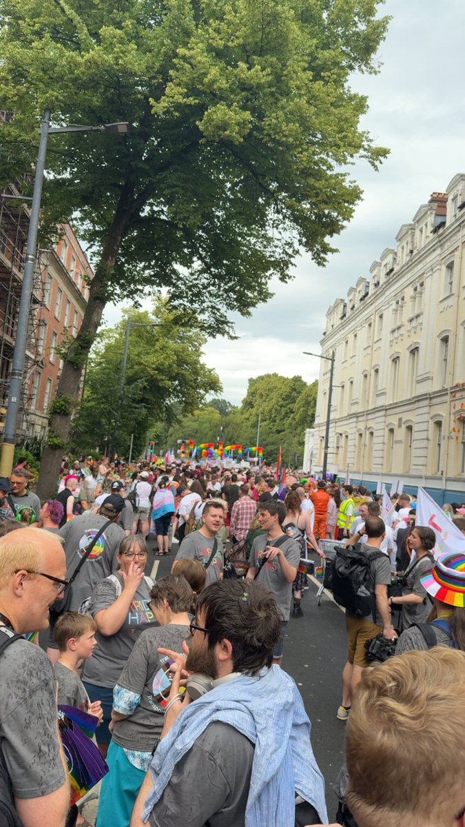 Cardiff Pride Innit 🏴󠁧󠁢󠁷󠁬󠁳󠁿