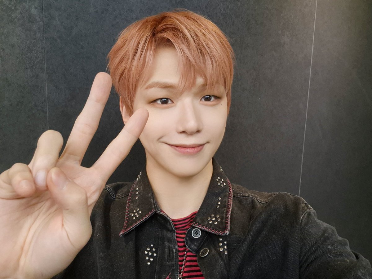 강다니엘(KANGDANIEL) tweet media