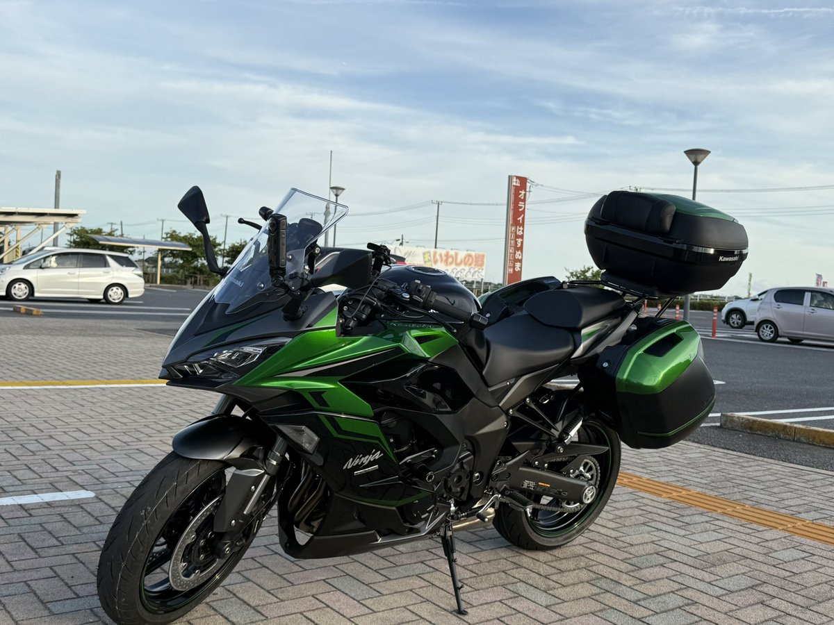 今日は夕方からちょろっと慣らし運転してきました。
4000回転縛り解放まであと50キロ😆
近所のひこうきの丘とちょっと走って道の駅オライはすぬままで行ってきました。