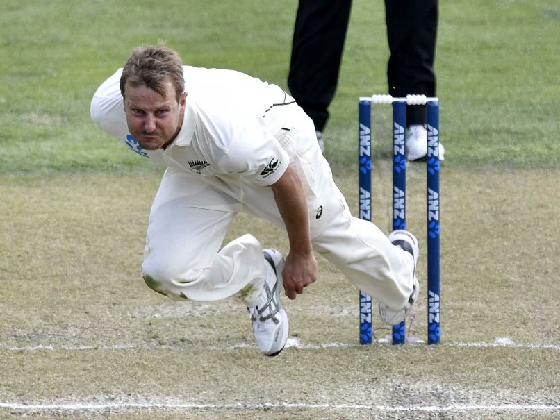 Cric_Uneeb's tweet photo. 🧵 Neil Wagner: Test Cricket’s Relentless Lionheart. 

From Pretoria streets to Kiwi whites, from club matches to World Test Championship glory,  the journey of one of the grittiest fast bowlers the game has ever seen.

Born on March 13, 1986, in Pretoria, Wagner studied at Afrikaanse Hoer Seunskool. The same cricketing cradle that produced AB de Villiers and Faf du Plessis.
#CricketTwitter
Let’s dive in 👇to the thread 🧵