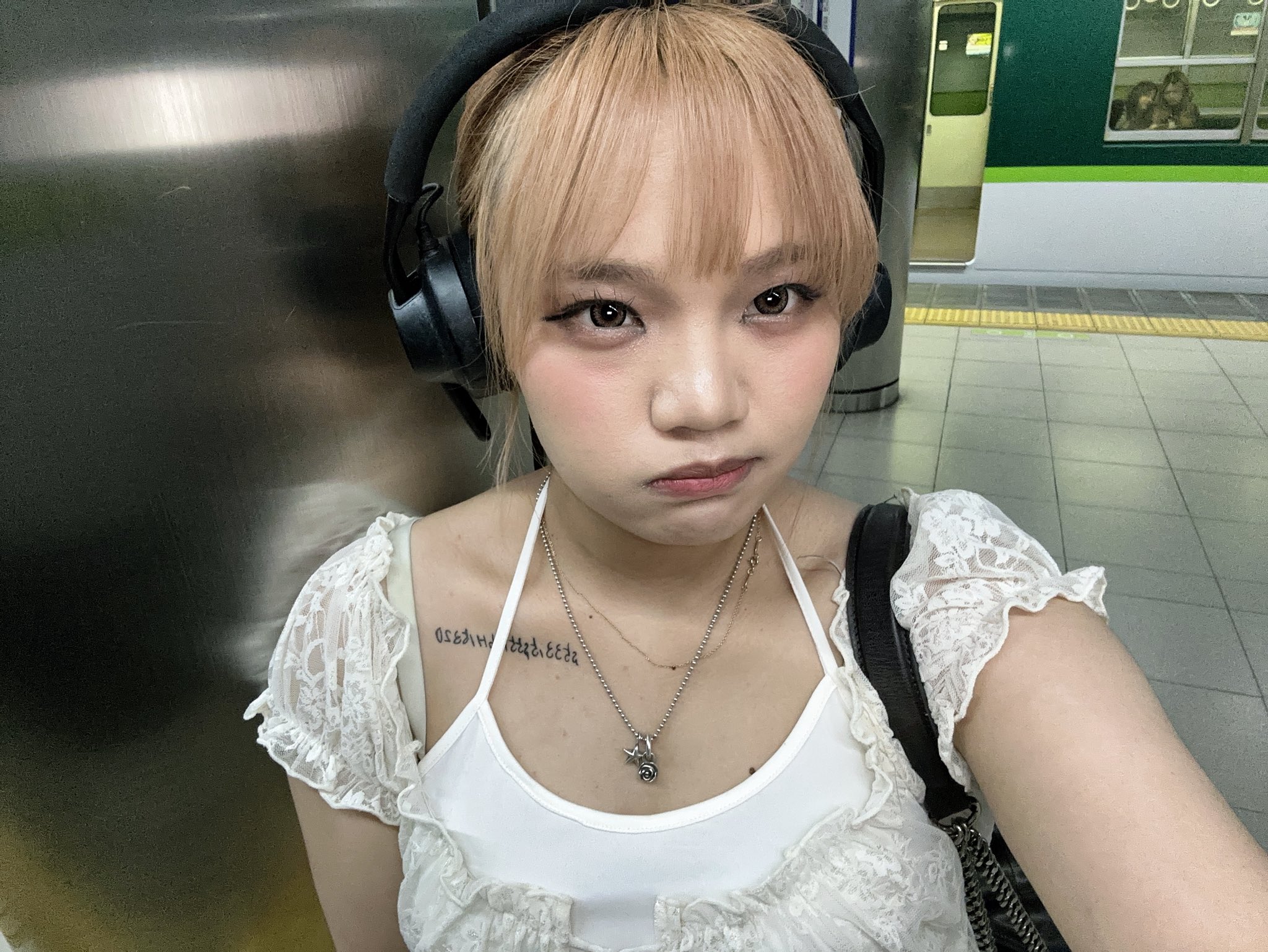 りりか (@drrk53) / X