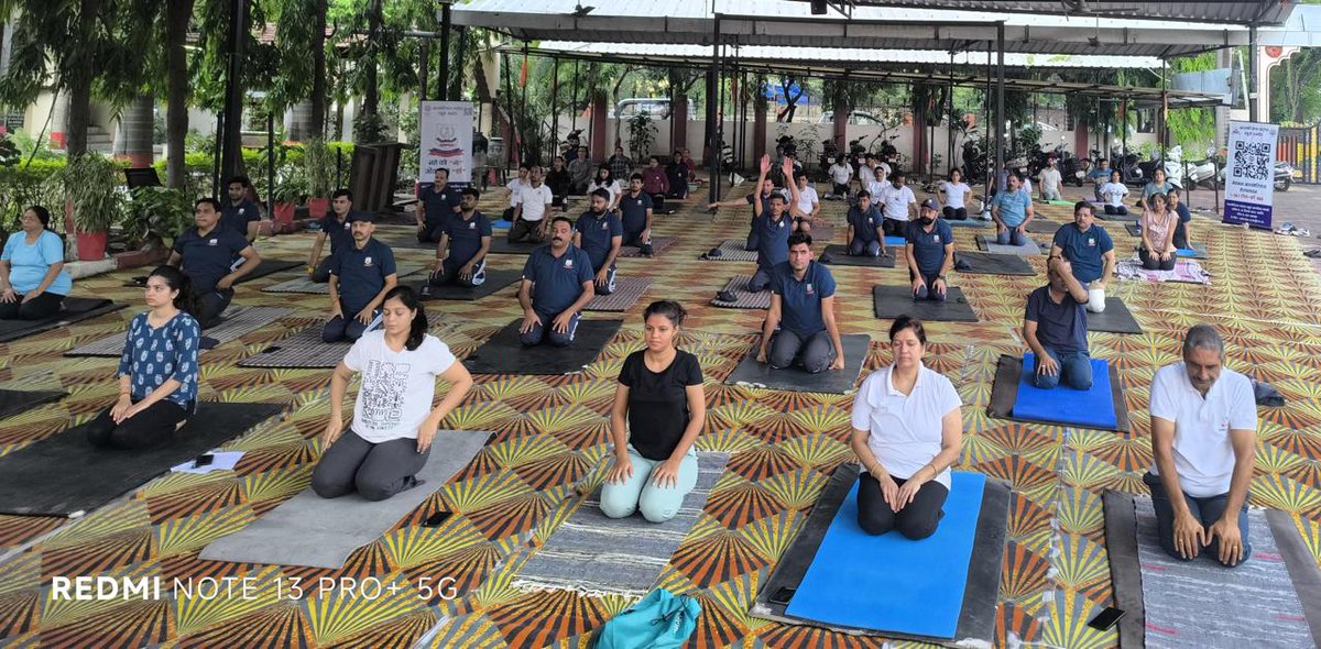 Ncb, Indore (@indorencb) on Twitter photo नशा मुक्त भारत पखवाड़ा
#DrugFreeBharat 🇮🇳
#NCB IZU 21.06.25
🌟International Yoga Day 2025
🌟”एक पृथ्वी एक स्वास्थ्य के लिए योग”
🌟NCB officials participated & practiced Yogasanas
🌟MANAS-1933 Helpline promoted
<a href="/dg_ncb/">Director General NCB</a>
<a href="/PIBHomeAffairs/">PIB - Ministry of Home Affairs</a> <a href="/narcoticsbureau/">NCB INDIA</a>
<a href="/MPPoliceDeptt/">Madhya Pradesh Police</a>
<a href="/moayush/">Ministry of Ayush</a> नशा मुक्त भारत पखवाड़ा
#DrugFreeBharat 🇮🇳
#NCB IZU 21.06.25
🌟International Yoga Day 2025
🌟”एक पृथ्वी एक स्वास्थ्य के लिए योग”
🌟NCB officials participated & practiced Yogasanas
🌟MANAS-1933 Helpline promoted
<a href="/dg_ncb/">Director General NCB</a>
<a href="/PIBHomeAffairs/">PIB - Ministry of Home Affairs</a> <a href="/narcoticsbureau/">NCB INDIA</a>
<a href="/MPPoliceDeptt/">Madhya Pradesh Police</a>
<a href="/moayush/">Ministry of Ayush</a>