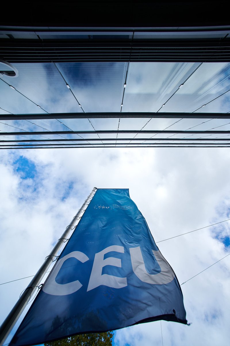 express2EU's tweet photo. 🌐Meet @ceu, @express2EU partner leading #Intersections.
🧩#CEU @ProfKochenov studies how #insecurity, #populism, #climatechange & + combine to threaten #Europe’s #SocialContract, guiding integrated #solutions.
🚀More: https://t.co/wHYUfrc7yS
#Express2EU #disruptiveelements https://t.co/foHaIJf1bg