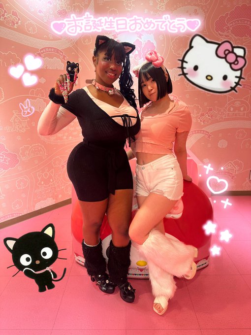 Watch 🎀🐰miss lily 🐰🎀's leaked NSFW photo on TwXstars