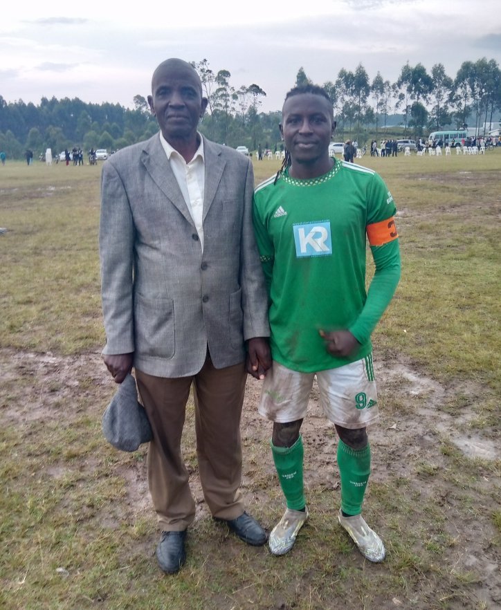 Thank you Dadi for coming to see your son playing 🫂🫂 

Igaara namate genyine 🥰