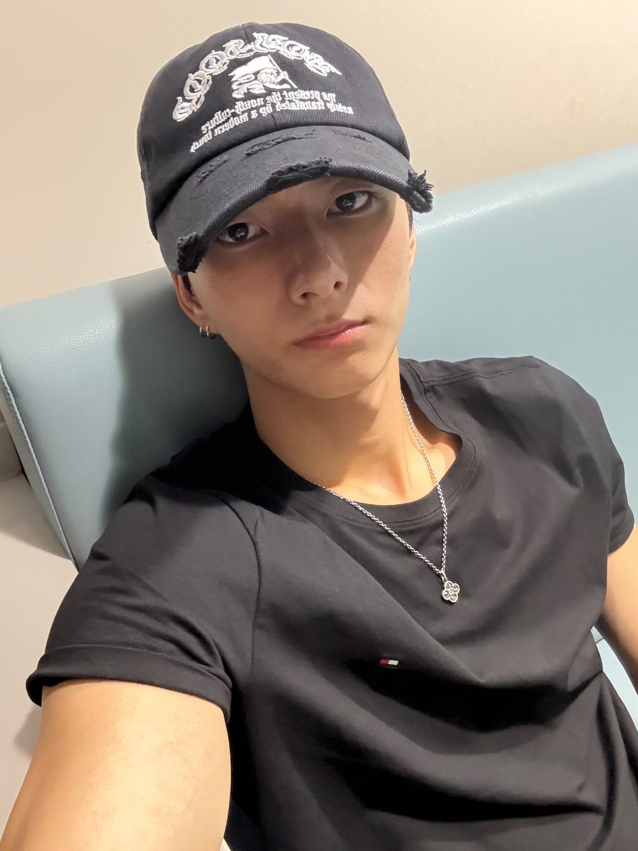 senayan panas ga bro