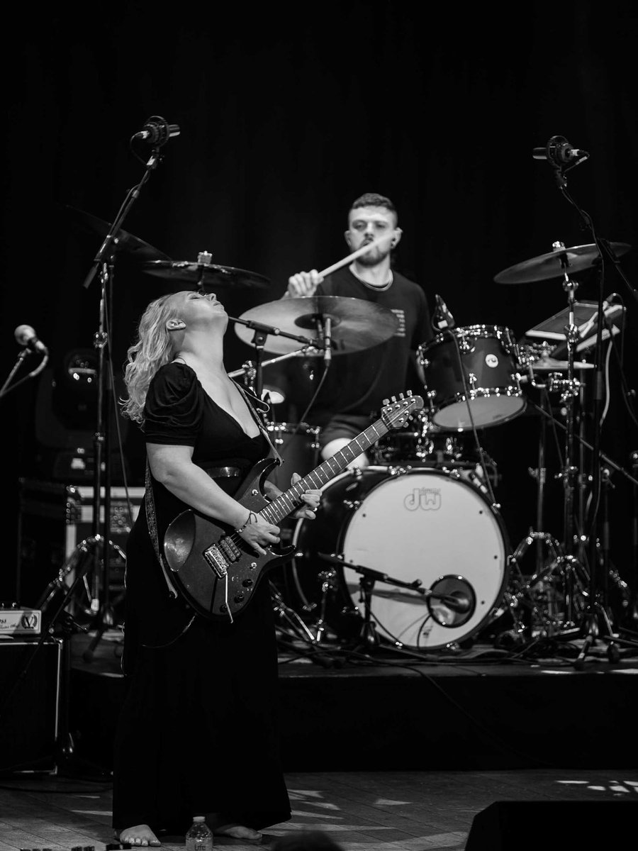 Shawn Pearce (@spearcephotos) on Twitter photo The brilliant <a href="/chantelmcgregor/">Chantel McGregor ๐ฉต</a> <a href="/TheApexVenue/">The Apex</a> #BuryStEdmunds, #Suffolk! #livemusic #music #concert #musician #singer #gig #pictureoftheday #photooftheday #picoftheday #photographer #photography #canonphotos #musicphotography <a href="/Gigwise/">GIGWISE</a> <a href="/gigsandtours/">gigsandtours</a> <a href="/gigview/">Gigview</a> <a href="/musomusouk/">MUSOMUSO</a> The brilliant <a href="/chantelmcgregor/">Chantel McGregor ๐ฉต</a> <a href="/TheApexVenue/">The Apex</a> #BuryStEdmunds, #Suffolk! #livemusic #music #concert #musician #singer #gig #pictureoftheday #photooftheday #picoftheday #photographer #photography #canonphotos #musicphotography <a href="/Gigwise/">GIGWISE</a> <a href="/gigsandtours/">gigsandtours</a> <a href="/gigview/">Gigview</a> <a href="/musomusouk/">MUSOMUSO</a>