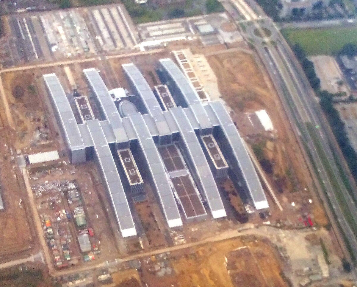 PMG_RIP's tweet image. mRNA letselschade en oversterfte bestaan niet.
Het is volop verkiezingsstrijd.
Wereldwijd is men elkaar aan het uitmoorden.
En de NATO geeft een feestje.
Daar kunnen de kinderen van de NATO elkaar ontmoeten.
Misschien vind Amalia wel een leuke knul.

#functioneel #ontwerp #SS