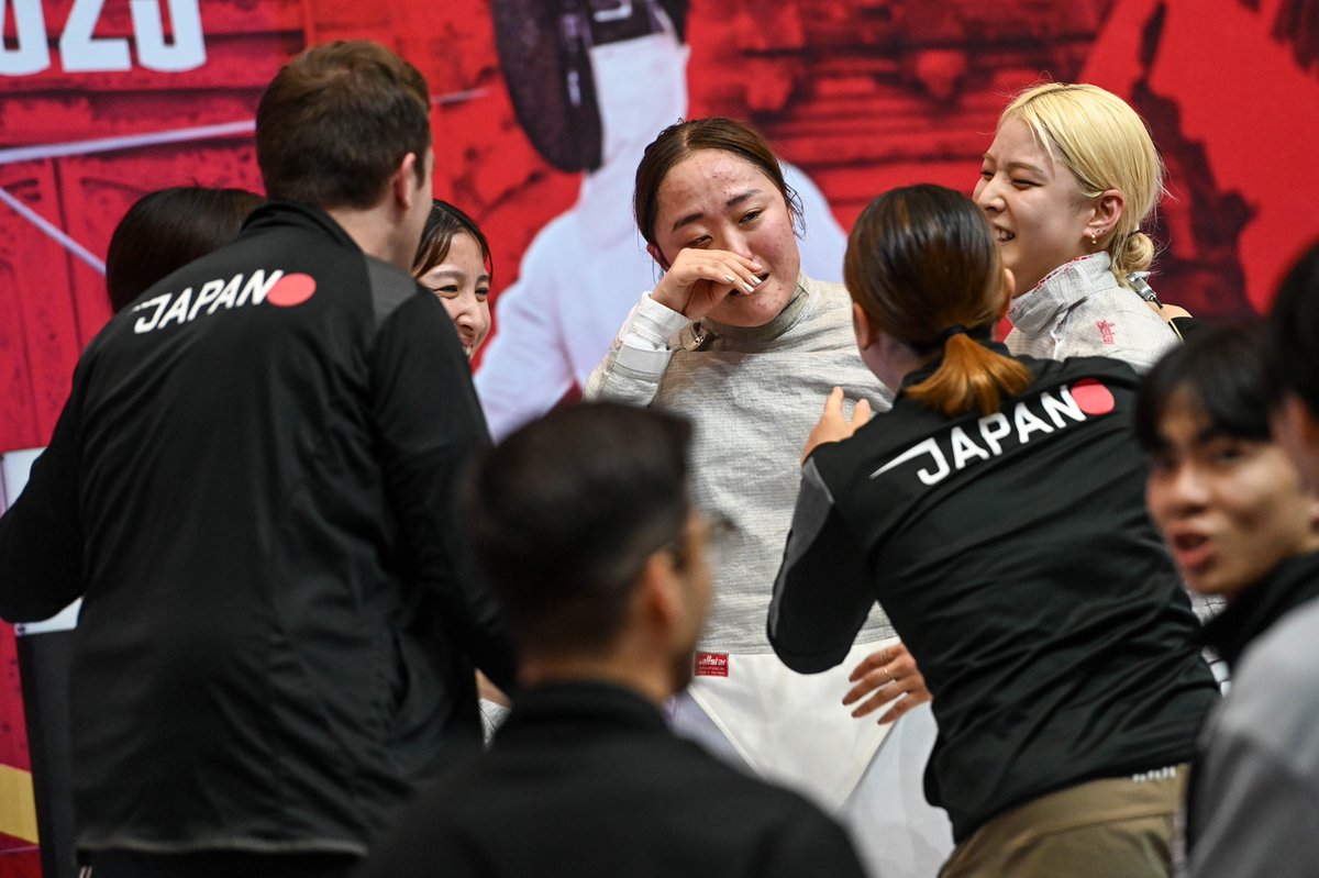 FIE_fencing's tweet photo. Day 5 at the 2025 Asian Fencing Championships in Bali! 🇮🇩 - What a final in the Women’s Team Sabre!
🇯🇵 Team Japan clinched the gold with a stunning 45-44 victory after a fierce showdown against a determined 🇰🇷 Team Korean! ⚔️🔥
👏 Huge congratulations to Team Japan on taking the title, and to Team Korea for an outstanding silver finish! 🥇🥈

📊 Results: https://t.co/BUAYuoCdip
📺 Livestream: https://t.co/qzLKm9Rva2
#fencing #escrime #esgrima #FIE #AsianChampionships #Bali2025 #Indonesia #zonalchampionships #sabre @FJE_fencing 
📸 Eva Pavia Gomes | #BizziTeam