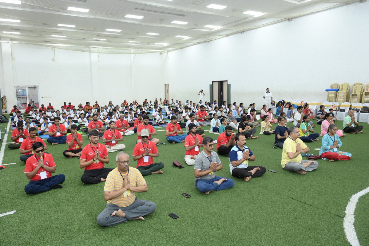 MAHE celebrated International Day of Yoga on June 21, 2025, under the theme “Yoga for One Earth, One Health” at Marena Sports Complex, Manipal. #IDY2025 #YogaForOneEarthOneHealth #InternationalDayofYoga2025 #InternationalDayofYoga #mahemanipal #inspire  #InternationalYogaDay2025