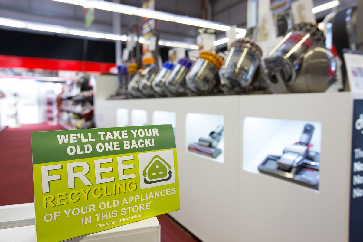 WEEE Ireland (@weeeireland) on Twitter photo Clearing out your house this summer?🧹
We want to remind you to dispose of your old WEEE safely and correctly!♻️
Whether you're disposing of an old kitchen appliance, broken phone or any electrical item, remember you can recycle your WEEE for FREE!
📍- bit.ly/3qKTO1Y Clearing out your house this summer?🧹
We want to remind you to dispose of your old WEEE safely and correctly!♻️
Whether you're disposing of an old kitchen appliance, broken phone or any electrical item, remember you can recycle your WEEE for FREE!
📍- bit.ly/3qKTO1Y