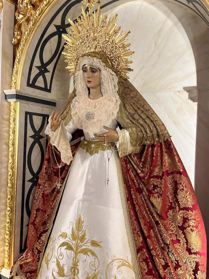 Hoy sábado 21 de junio de 2025 a las 19,00 horas, Cultos mensuales a  nuestros amantisimos Titulares en la parroquia de la Merced.

"Venid a orar junto a Nuestra Señora del Buen Fin, que en ausencia de su Hijo nos consuela como Madre y nos guía con esperanza."
#SomosSentencia