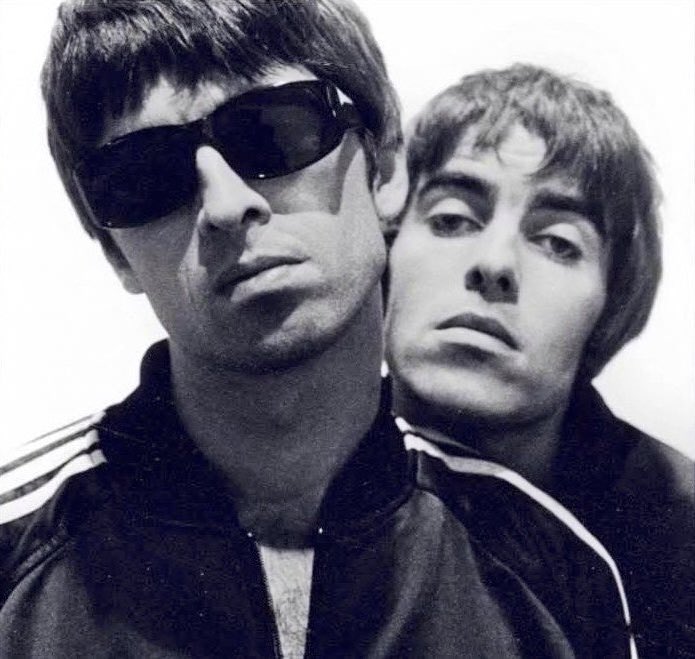 OASIS TONIGHT ON BBC 2 📺

8.35pm Oasis at the BBC 

10.35pm Oasis: Right Here, Right Now 

10.55pm 'Later Presents Oasis'