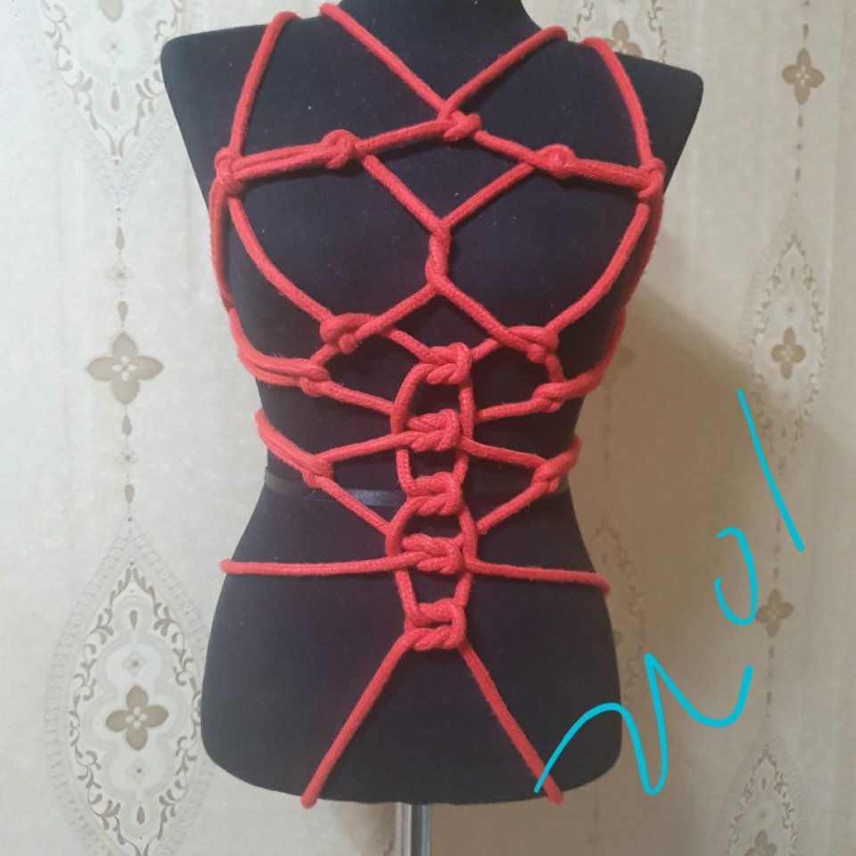 본디지는 역시 !!

 재미있어!!    마네킹에게 하는것도 재미있지만   마네킹과 할때는 다른 본디지가 나오는것도 신기해....  

리거 - <a href="/LIE_1820/">LIE(구인중)</a>
버니 - <a href="/FS_bunny_05/">🐰 {bunny} 🩵</a>

#본디지 #리거 #로프버니 #구인중