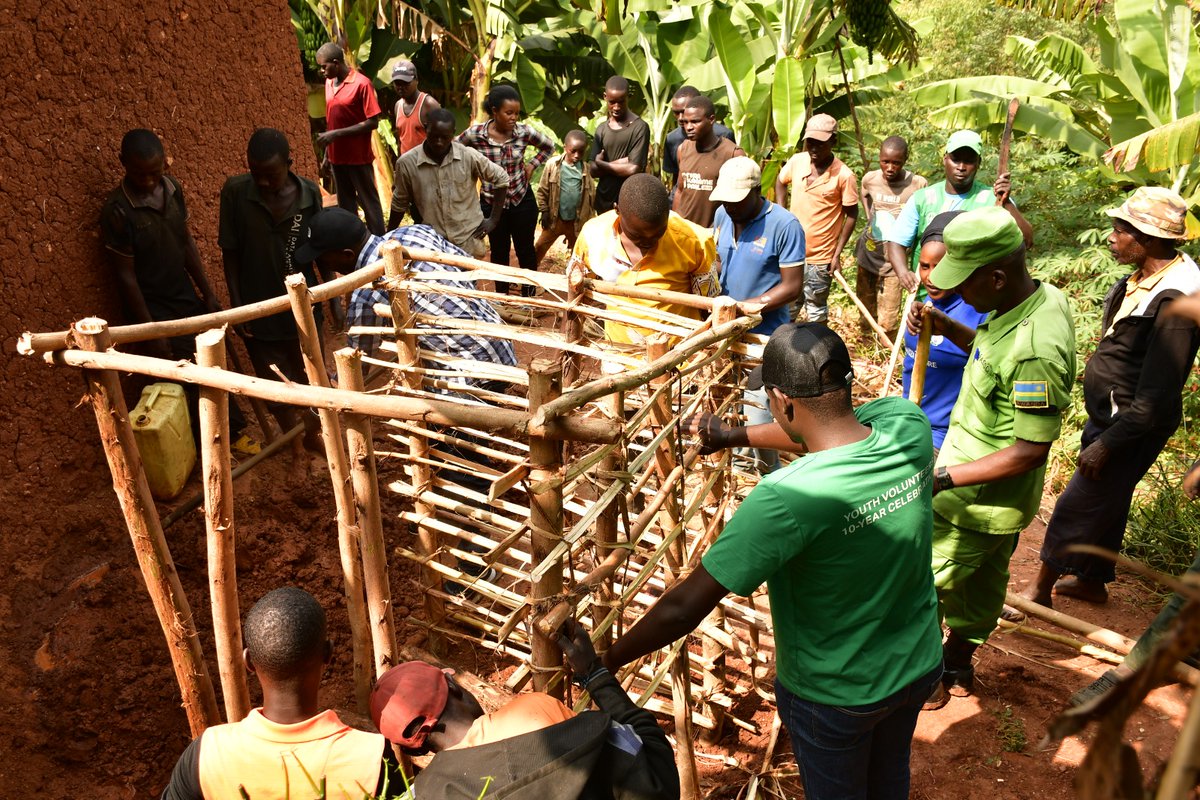 Gisagara National Youth Council (@gisagaranyc) on Twitter photo None kuwa 21/6/2025 habaye #Umuganda wihariye w'#urubyuruko mu tugali 59 tugize <a href="/GisagaraDistr/">Gisagara District</a> kurwego rw'Akarere wabereye muri <a href="/SectorGishubi/">GISHUBI SECTOR@GISAGARA</a> witabiriwe na Vice Mayor FED Bwana <a href="/HABINEZAJEANPA4/">HABINEZA JEAN PAUL</a>, wibanze ku rwanya #HSIs hubakwa amazu n'ubwiherero. <a href="/RwandaYouthArts/">Ministry of Youth and Arts | Rwanda</a> <a href="/RwandaYouth/">Rwanda Youth Council</a> None kuwa 21/6/2025 habaye #Umuganda wihariye w'#urubyuruko mu tugali 59 tugize <a href="/GisagaraDistr/">Gisagara District</a> kurwego rw'Akarere wabereye muri <a href="/SectorGishubi/">GISHUBI SECTOR@GISAGARA</a> witabiriwe na Vice Mayor FED Bwana <a href="/HABINEZAJEANPA4/">HABINEZA JEAN PAUL</a>, wibanze ku rwanya #HSIs hubakwa amazu n'ubwiherero. <a href="/RwandaYouthArts/">Ministry of Youth and Arts | Rwanda</a> <a href="/RwandaYouth/">Rwanda Youth Council</a>