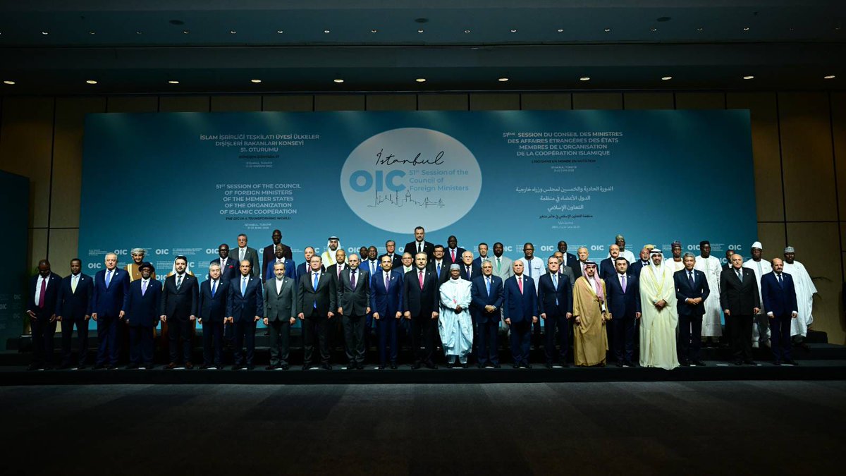 abkhaleel's tweet image. Participating in the 51st Session of the Council of Foreign Ministers of the @OIC_OCI. 

Honoured to witness the solidarity among fellow Member States and in this spirit, reaffirm our commitment to address the  shared  challenges facing the Muslim Ummah today. 

The OIC continues…
