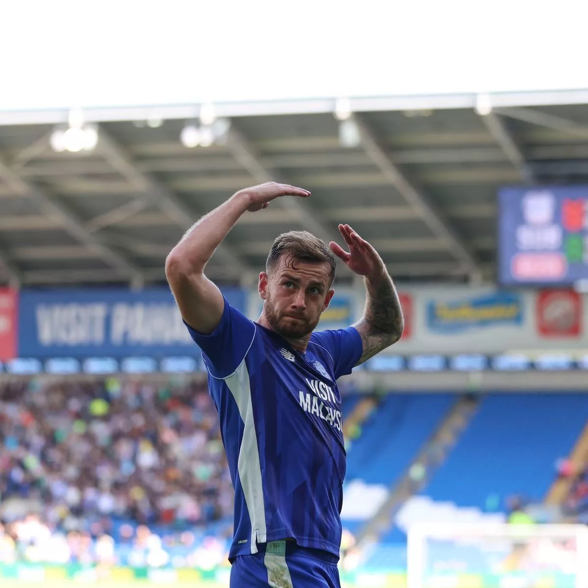 FansCCFC's tweet image. A legend on and off the pitch. 

Thank you, Rallsy 💙