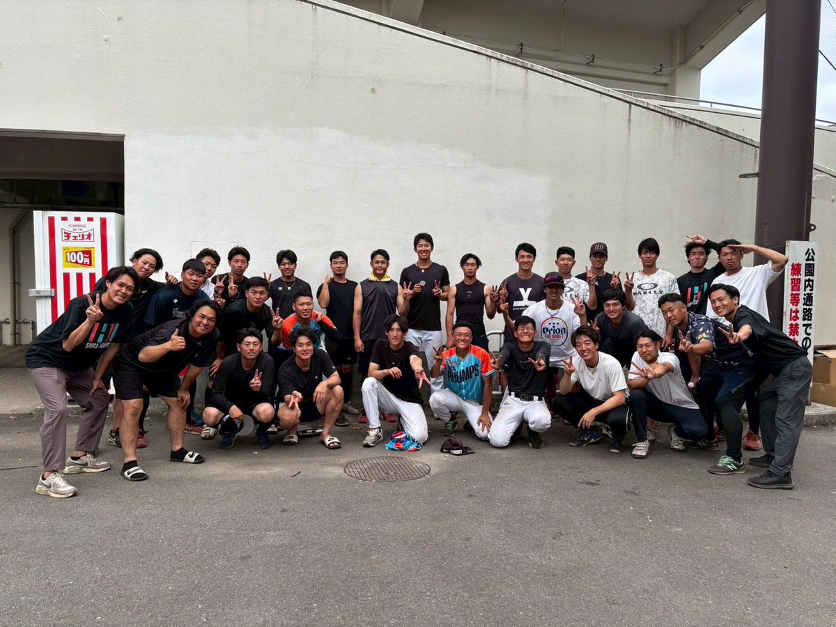 kuranosuke36's tweet photo. 滋賀でのホーム開幕戦&amp;今シーズン初勝利！

遠方からの方もたくさん来られて、4,000人以上の方が守山市民球場に足を運んで下さいました！ありがとうございました！

苦しい試合が続いていましたが今日皆さんの前で勝てて良かったです！暑い中応援ありがとうございました！

@SHIGA_HIJUMPS https://t.co/7gpfhiUhs8