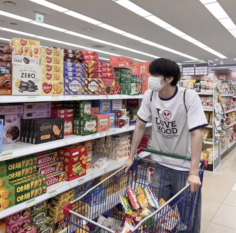 grocery date~ ˚˖𓍢ִ໋🛒✧˚.🤍⋆

#MOASD #MOASelcaDay #SOOBIN #TOMORROW_X_TOGETHER #TXT #TXT_JULY_COMEBACK