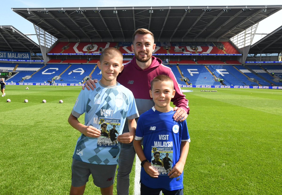 candsj's tweet photo. @Joe_Ralls Thanks for the memories, good luck for the future 💙 https://t.co/lVGbQ6uRgA