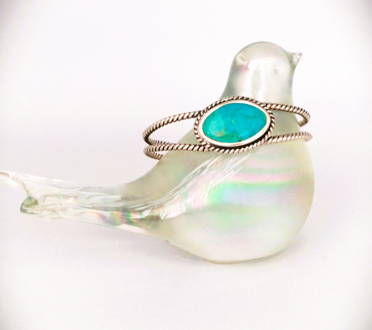 CircleLifebySas's tweet photo. Natural Turquoise Sterling Silver Cuff Bracelet Thai BARSE Est by CircleofLifebySas 
#turquoise #Barse #bracelet #Silver 

https://t.co/f3E7a98Y0C via @Etsy https://t.co/BPpdHmaAbh