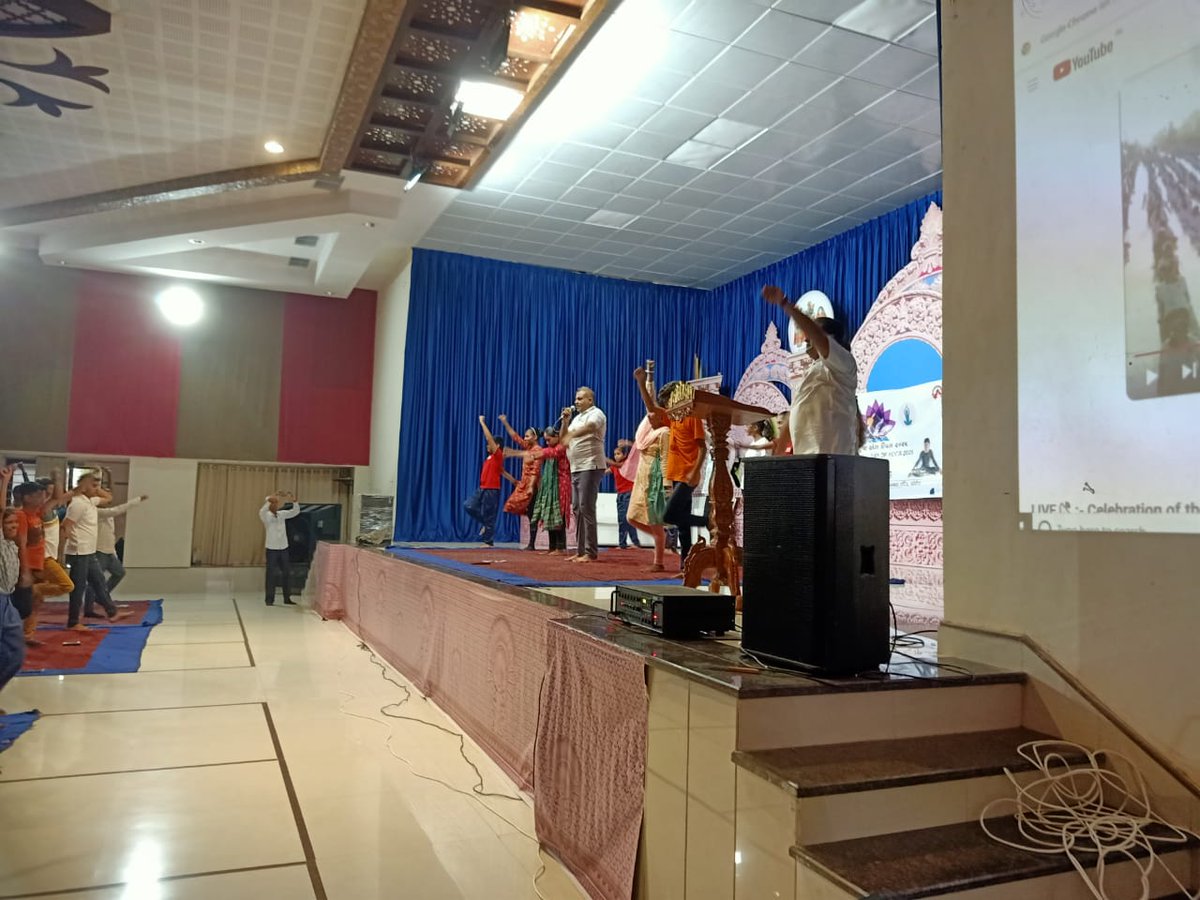 DDO AHMEDABAD (@dp_amdavad) on Twitter photo આજ રોજ 11મા આંતરરાષ્ટ્રીય યોગ દિવસની ધોલેરા તાલુકા કક્ષાના કાર્યક્રમની ઉજવણી સ્વામીનારાયણ મંદિર, ધોલેરા ખાતે થઈ. #InternationalDayOfYoga
#OneEarthOneHealth
#ObesityFreeGujarat
#InternationalDayofYoga2025
<a href="/CMOGuj/">CMO Gujarat</a> <a href="/infoahdgog/">Info Ahmedabad GoG</a> <a href="/InfoGujarat/">Gujarat Information</a> <a href="/PMOIndia/">PMO India</a>
<a href="/mopr_goi/">Ministry of Panchayati Raj, Government of India</a> આજ રોજ 11મા આંતરરાષ્ટ્રીય યોગ દિવસની ધોલેરા તાલુકા કક્ષાના કાર્યક્રમની ઉજવણી સ્વામીનારાયણ મંદિર, ધોલેરા ખાતે થઈ. #InternationalDayOfYoga
#OneEarthOneHealth
#ObesityFreeGujarat
#InternationalDayofYoga2025
<a href="/CMOGuj/">CMO Gujarat</a> <a href="/infoahdgog/">Info Ahmedabad GoG</a> <a href="/InfoGujarat/">Gujarat Information</a> <a href="/PMOIndia/">PMO India</a>
<a href="/mopr_goi/">Ministry of Panchayati Raj, Government of India</a>