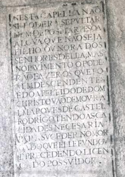 "EL FANTASMA DE CRISTÓVÃO DE MOURA EN EL SÓTANO DEL PARLAMENTO LUSO", artículo de Pablo González Velasco.

eltrapezio.eu/es/espanol/el-…