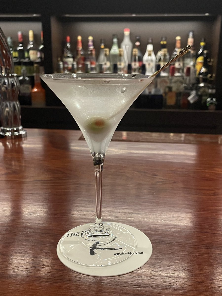 夏の暑さ、誕生日、マティーニ