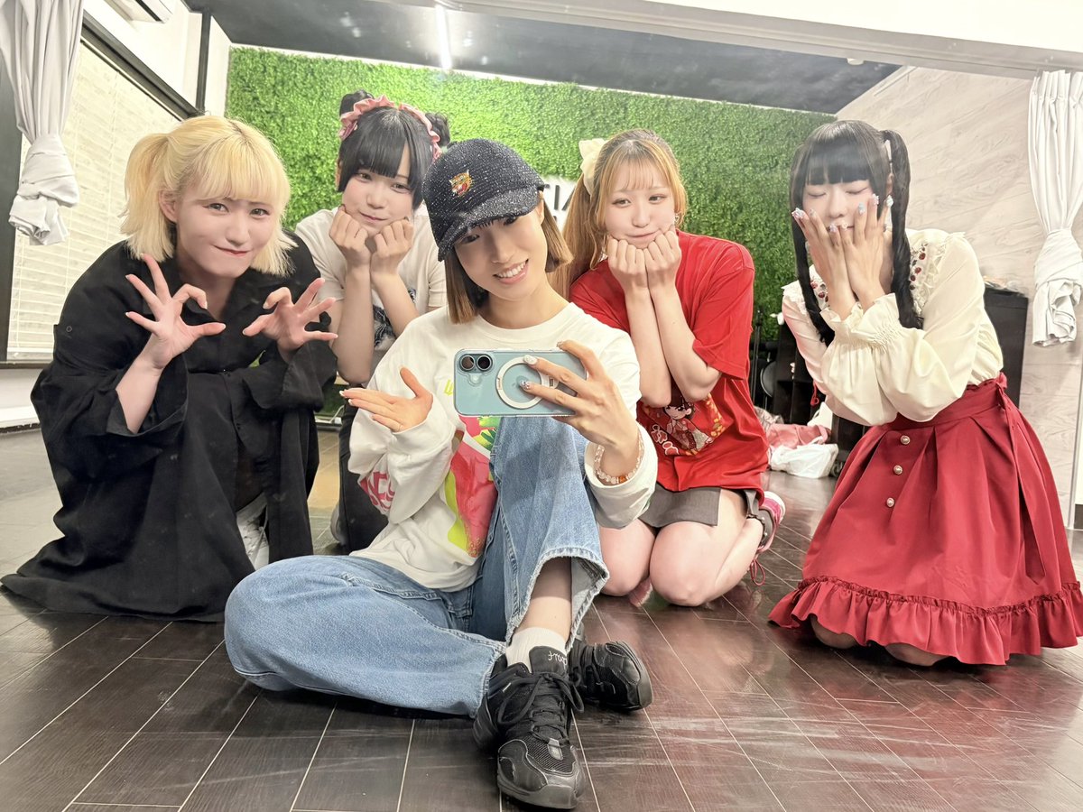 カシマダオリエ tweet media