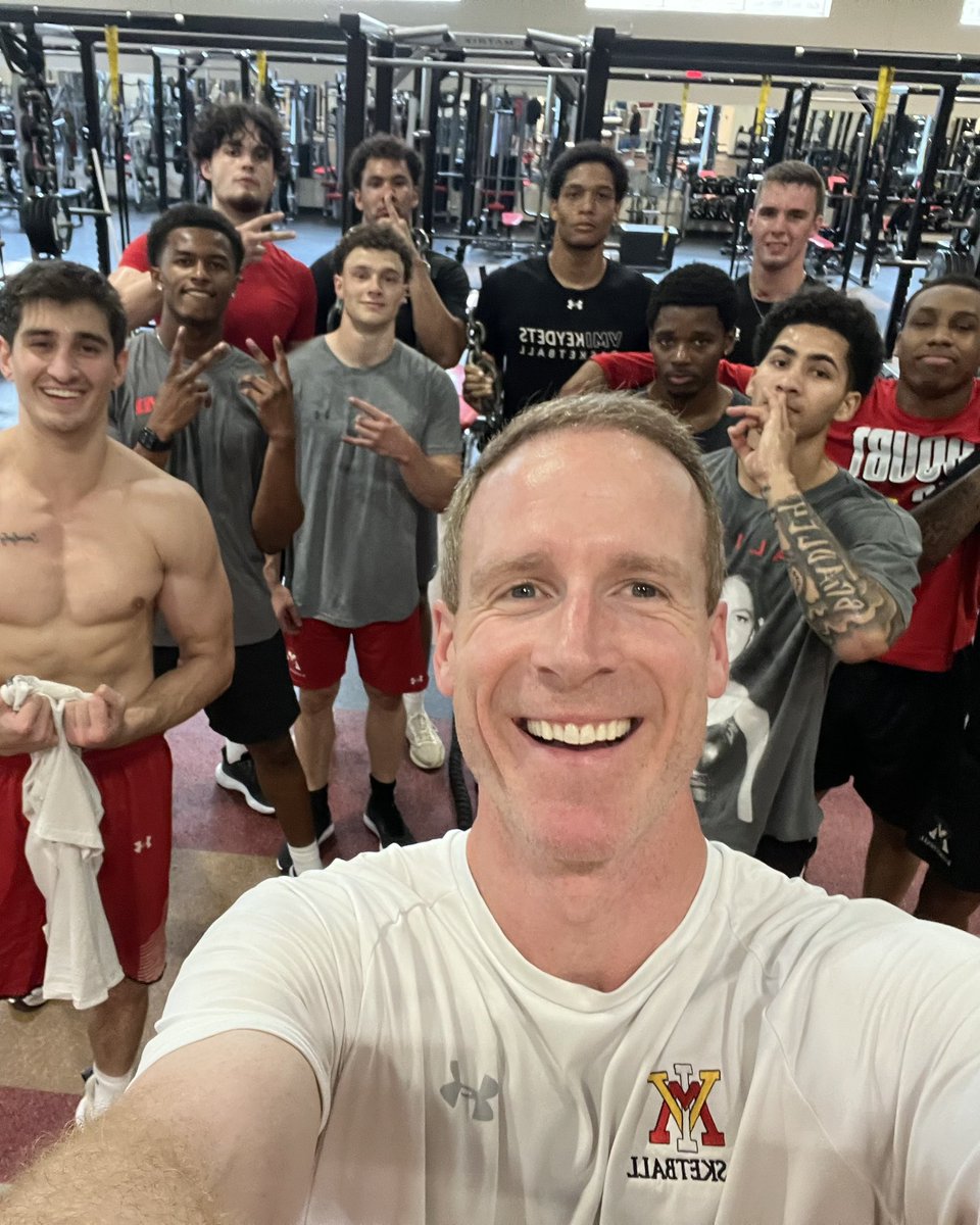 VMI Athletics tweet media