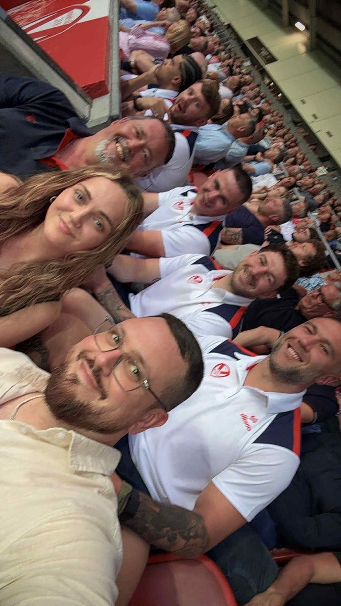 AAAPest's tweet image. fantastic night congrats on the win, thanks for the pictures guys and a big thank you to our friends @ElconsLtd who are sponsors of @Saints1890 @RochdaleHornets and @HalifaxPanthers along with many other community and Amateur clubs, fantastic support 👏🏻👏🏻 #Lucky🩳