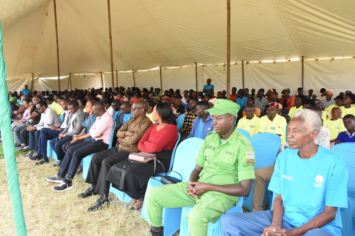 Gatsibo District (@gatsibodistrict) on Twitter photo <a href="/RwandaLocalGov/">Ministry of Local Government | Rwanda</a> <a href="/RwandaGender/">Ministry of Gender & Family Promotion | Rwanda</a> <a href="/Rwanda_Child/">National Child Development Agency | Rwanda</a> <a href="/RwandaEast/">๐๐๐ฌ๐ญ๐๐ซ๐ง ๐๐ซ๐จ๐ฏ๐ข๐ง๐๐ | ๐๐ฐ๐๐ง๐๐</a> <a href="/richardgasana/">GASANA Richard</a> <a href="/sekanyangeJL/">Sekanyange J.Leonard</a> <a href="/MUKAMANAMarcel1/">MUKAMANA Marceline</a> <a href="/RadioNyagatare/">Radio Nyagatare 95.5 FM</a> <a href="/radioishingiro/">Radio Ishingiro 107.5 FM</a> Hamwe no kwizihiza umunsi mukuru wโUmwana wโUmunyafurika, uyu munsi mu Karere ka #Gatsibo hatangijwe ubukangurambaga bwo kurengera umwana buzamara amezi 3, ku nsanganyamatsiko igira iti: "Umuryango mwiza, ishingiro ryo kurengera umwana". <a href="/RwandaLocalGov/">Ministry of Local Government | Rwanda</a> <a href="/RwandaEast/">๐๐๐ฌ๐ญ๐๐ซ๐ง ๐๐ซ๐จ๐ฏ๐ข๐ง๐๐ | ๐๐ฐ๐๐ง๐๐</a> <a href="/Rwanda_Child/">National Child Development Agency | Rwanda</a> <a href="/RwandaLocalGov/">Ministry of Local Government | Rwanda</a> <a href="/RwandaGender/">Ministry of Gender & Family Promotion | Rwanda</a> <a href="/Rwanda_Child/">National Child Development Agency | Rwanda</a> <a href="/RwandaEast/">๐๐๐ฌ๐ญ๐๐ซ๐ง ๐๐ซ๐จ๐ฏ๐ข๐ง๐๐ | ๐๐ฐ๐๐ง๐๐</a> <a href="/richardgasana/">GASANA Richard</a> <a href="/sekanyangeJL/">Sekanyange J.Leonard</a> <a href="/MUKAMANAMarcel1/">MUKAMANA Marceline</a> <a href="/RadioNyagatare/">Radio Nyagatare 95.5 FM</a> <a href="/radioishingiro/">Radio Ishingiro 107.5 FM</a> Hamwe no kwizihiza umunsi mukuru wโUmwana wโUmunyafurika, uyu munsi mu Karere ka #Gatsibo hatangijwe ubukangurambaga bwo kurengera umwana buzamara amezi 3, ku nsanganyamatsiko igira iti: "Umuryango mwiza, ishingiro ryo kurengera umwana". <a href="/RwandaLocalGov/">Ministry of Local Government | Rwanda</a> <a href="/RwandaEast/">๐๐๐ฌ๐ญ๐๐ซ๐ง ๐๐ซ๐จ๐ฏ๐ข๐ง๐๐ | ๐๐ฐ๐๐ง๐๐</a> <a href="/Rwanda_Child/">National Child Development Agency | Rwanda</a>