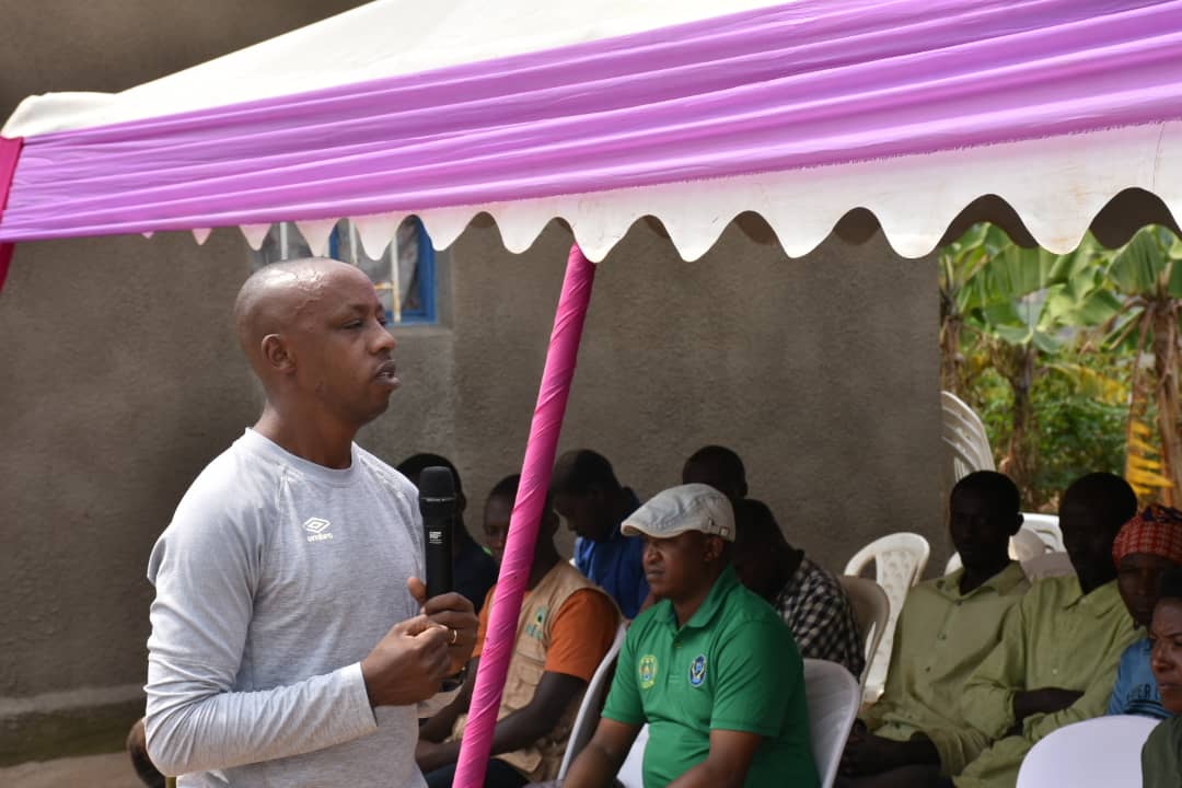 Mu Mirenge yose igize <a href="/RuhangoDistrict/">Ruhango District</a> urubyiruko rwakoze umuganda wihariye aho rwakoze ibikorwa byogufasha abatishoboye mu rwego rwo kugira ngo bagire imibereho myiza.