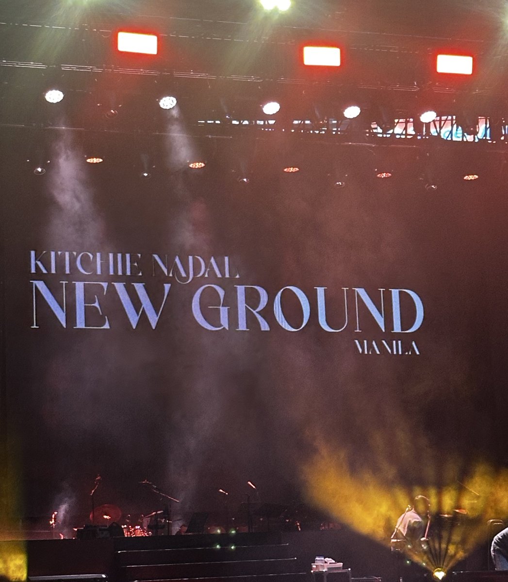 The Big Dome is ready for her music.
#KitchieNadal #AranetaColiseum