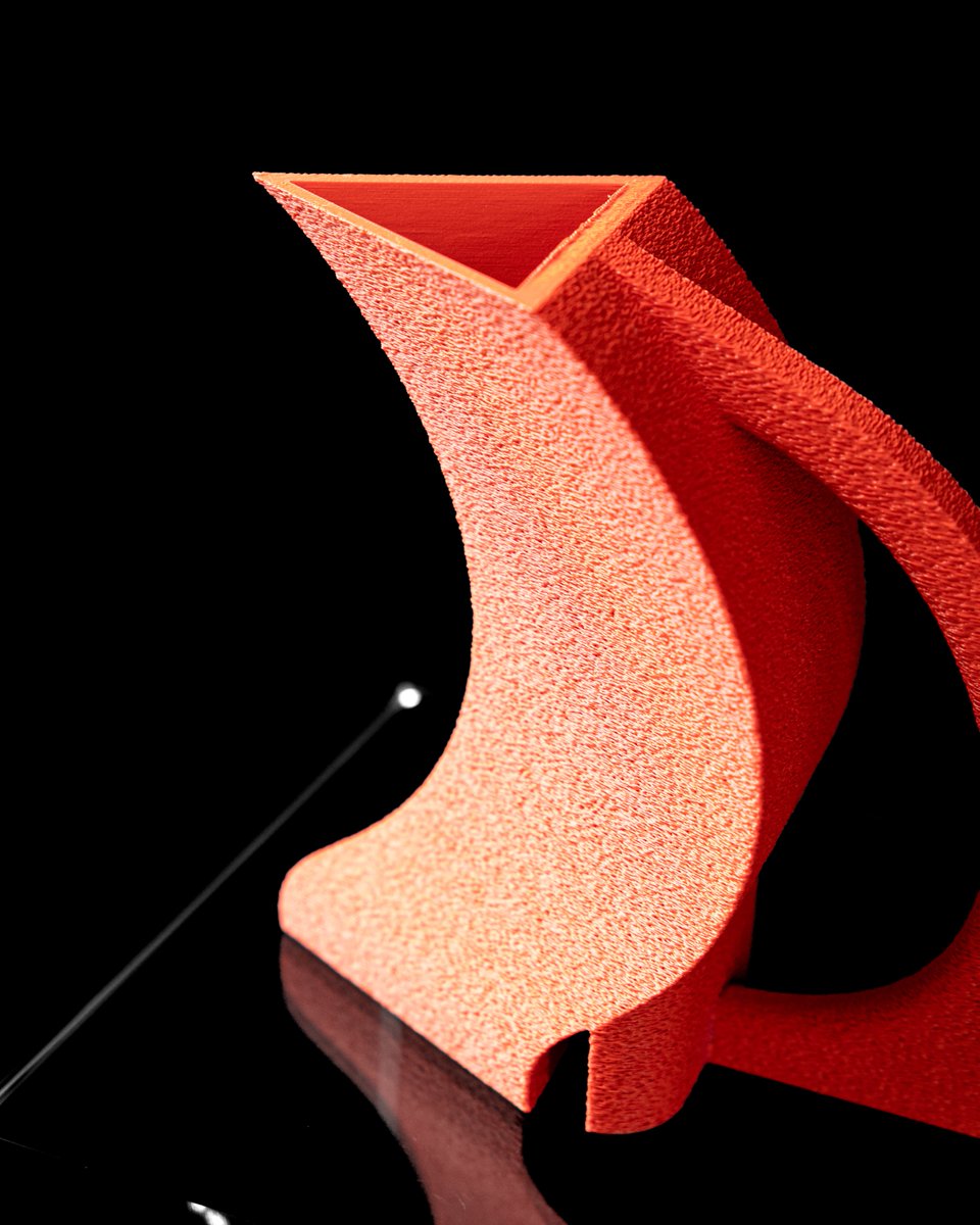 MODERNMACHINE3D's tweet image. Vorto Watering Can by MODERN MACHINE
STL available on our @Thangs3D profile. You can start 3D printing this yourself.