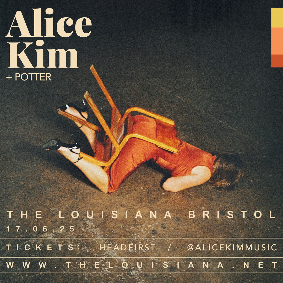 Chai Wallahs (@chaiwallahs) on Twitter photo Now and again you hear a singer that stops you in your tracks, you remember where you were, you remember how it felt. 
That happened when we heard Alice.
She's on tour. She's coming to Bristol. Don't miss your opportunity to hear one of the UK's finest up and coming vocalists Now and again you hear a singer that stops you in your tracks, you remember where you were, you remember how it felt. 
That happened when we heard Alice.
She's on tour. She's coming to Bristol. Don't miss your opportunity to hear one of the UK's finest up and coming vocalists