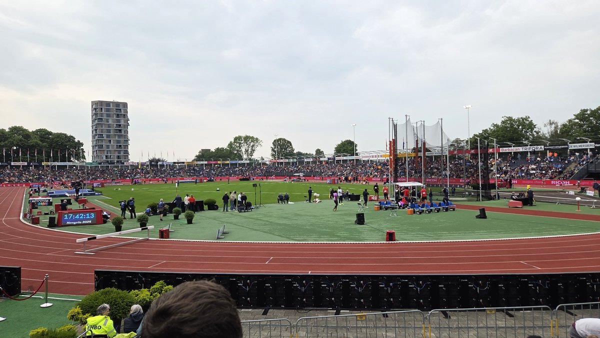 Nieuwe dag. Nieuw sporttoernooi, met prachtig PR van meer dan 0,5 seconde eraf op de 400m: Jonas Phijffers! Zo lekker hoor 🇳🇱🥰🖐🔥