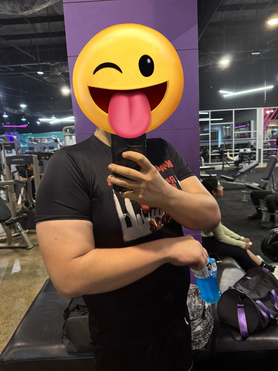 HuskythePuppy 哈奇 (@hpuppy94) on Twitter photo 