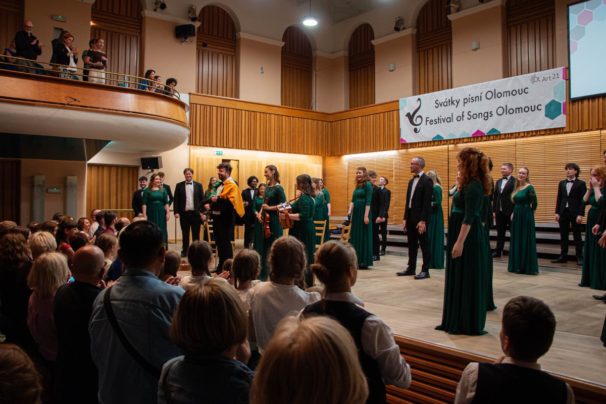 MaynoothU IntOffice (@mu_intl) on Twitter photo A huge congrats to the <a href="/MUChamberChoir/">MUChamberChoir</a> on becoming the first Irish choir to take the overall win at the 52nd Festival of Songs Olomouc, Czechia, over the weekend! 🙌 A huge congrats to the <a href="/MUChamberChoir/">MUChamberChoir</a> on becoming the first Irish choir to take the overall win at the 52nd Festival of Songs Olomouc, Czechia, over the weekend! 🙌