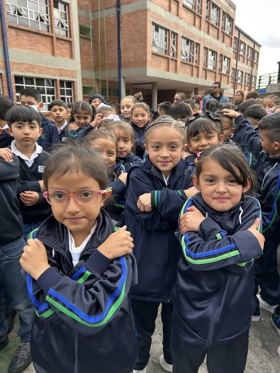 Santiago Espinosa tweet media