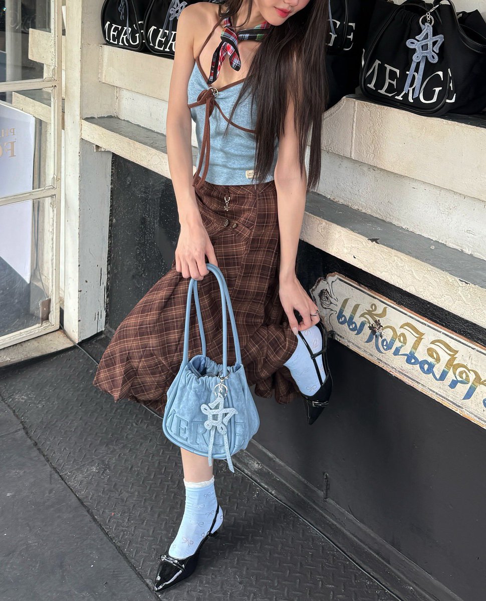LMSY_tagTrend's tweet photo. [ lookmhee IG Post ]

" the highlights @.mergeofficial " 

https://t.co/rG6ngaw3vU

#MergexLMSY
#HarmonySecret
#LMSY #ลูกหมีซอนญ่า
#LMlookmhee  @Lookmheewang 
@sonyasarann https://t.co/GE9aio6q6j