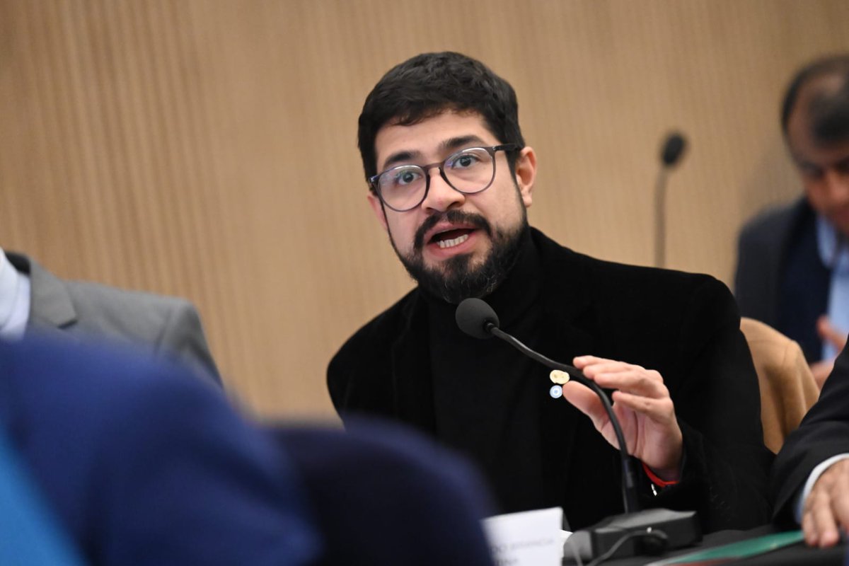Parlamento MERCOSUR (@parlasur) on Twitter photo <a href="/_ALIDE_/">ALIDE</a> <a href="/GustavoHArrieta/">Gustavo Arrieta</a> <a href="/TSEBolivia/">TSE Bolivia</a> <a href="/AgendaCAF/">CAF</a> #101Sesión PARLASUR aprueba la Recomendación de fortalecimiento de la protección social en la región, ampliando la cobertura de salud y seguridad social, coordinando políticas y promoviendo la cooperación internacional.
➡️Lea la Recomendación completa👇
sapl.parlamentomercosur.org <a href="/_ALIDE_/">ALIDE</a> <a href="/GustavoHArrieta/">Gustavo Arrieta</a> <a href="/TSEBolivia/">TSE Bolivia</a> <a href="/AgendaCAF/">CAF</a> #101Sesión PARLASUR aprueba la Recomendación de fortalecimiento de la protección social en la región, ampliando la cobertura de salud y seguridad social, coordinando políticas y promoviendo la cooperación internacional.
➡️Lea la Recomendación completa👇
sapl.parlamentomercosur.org