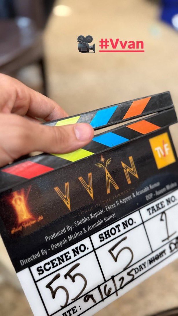 🎬 It’s action time!
#SidharthMalhotra &amp; #TamannaahBhatia kick off the shoot for their next big thriller — #Vvan! 💥

Expect high-octane drama, gripping twists, and sizzling chemistry. Cameras roll, excitement begins! 🎥🔥
#BollywoodBuzz #VvanOnFloor #SidharthXTamannaah