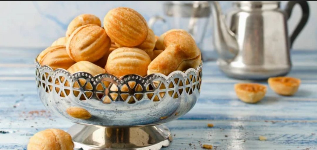 Орехи, действительно, полезный и питательный перекус. Они содержат необходимые организму жиры, витамины и антиоксиданты😉