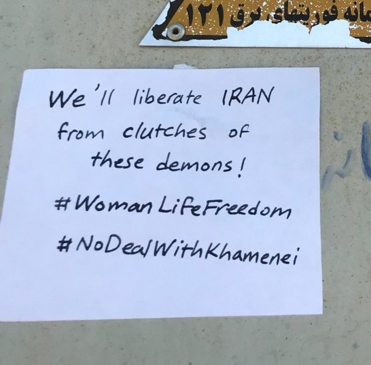 ArAd (@ar_ad200jj) on Twitter photo #ارسالی 🔥🔥
🔵 ما ایران را از چنگال این شیاطین آزاد خواهیم کرد!👊👊
We'll liberate IRAN from clutches of these demons!
#NoDealWithKhamenei
#NoDealWithDevil
<a href="/POTUS/">President Donald J. Trump</a> #ارسالی 🔥🔥
🔵 ما ایران را از چنگال این شیاطین آزاد خواهیم کرد!👊👊
We'll liberate IRAN from clutches of these demons!
#NoDealWithKhamenei
#NoDealWithDevil
<a href="/POTUS/">President Donald J. Trump</a>