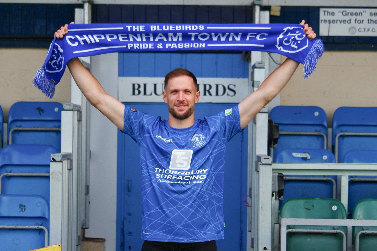 📰 𝑹𝑬𝑬𝑪𝑬 𝑭𝑳𝑬𝑬𝑻 𝑺𝑰𝑮𝑵𝑺 𝑭𝑶𝑹 𝑪𝑻𝑭𝑪

Chippenham Town are delighted to confirm the signing of Reece Fleet, subject to completion of paperwork!

🔗 buff.ly/427rEz9 

Welcome Reece 💙

#BlueArmy 💙