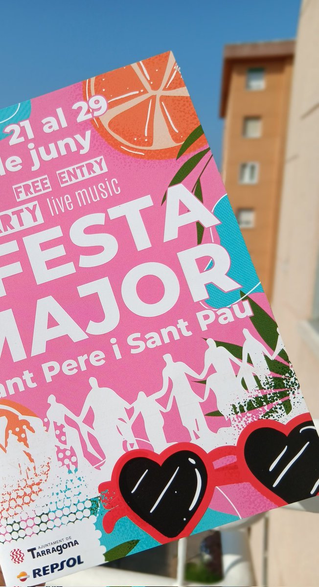 Ja les tenim a tocar!
Anirem informant de tots els actes que hem preparat per a totes les edats. 
Amb les nostres Festes Majors donarem el tret de sortida a l'estiu 
🌞⛱️🕶