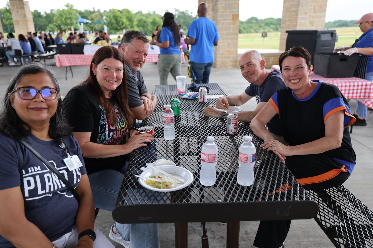 Last Thursday, our School Leadership &amp; Innovation team hosted a heartfelt appreciation picnic for our campus principals. School administrators and central office staff came together, shared stories, laughter and plenty of smiles! 🫶
#TeamPlanoISD