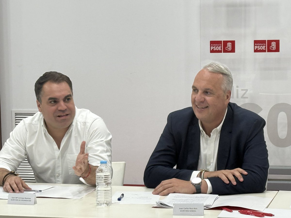 J. C. Ruiz Boix (@jcruizboix) on Twitter photo Reunida la CEP del <a href="/psoecadiz/">PSOE de Cádiz</a> en la que hemos podido tratar asuntos de actualidad que afectan a la provincia de Cádiz, y en la que hemos realizado un análisis del panorama nacional con un PP enfrascado en el ruido y el acoso al Presidente <a href="/sanchezcastejon/">Pedro Sánchez</a> para no hablar de una Reunida la CEP del <a href="/psoecadiz/">PSOE de Cádiz</a> en la que hemos podido tratar asuntos de actualidad que afectan a la provincia de Cádiz, y en la que hemos realizado un análisis del panorama nacional con un PP enfrascado en el ruido y el acoso al Presidente <a href="/sanchezcastejon/">Pedro Sánchez</a> para no hablar de una