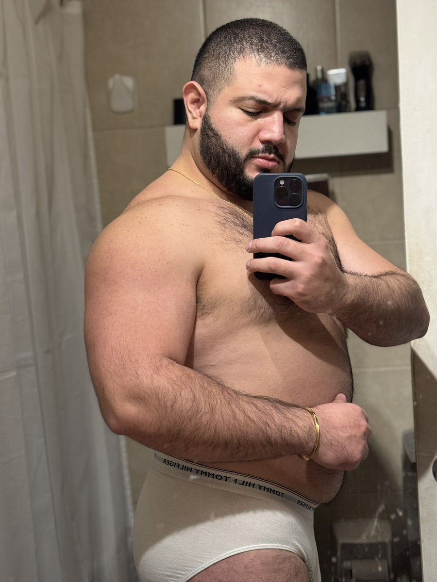 Más en la página azul 😈

onlyfans.com/leogarciadubb